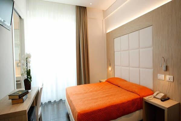 Hotel Fantasy Riccione Eksteriør billede
